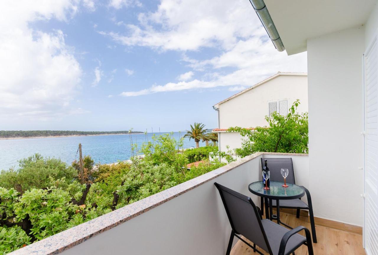Apartments And Rooms Bianca Barbat na Rabu 외부 사진