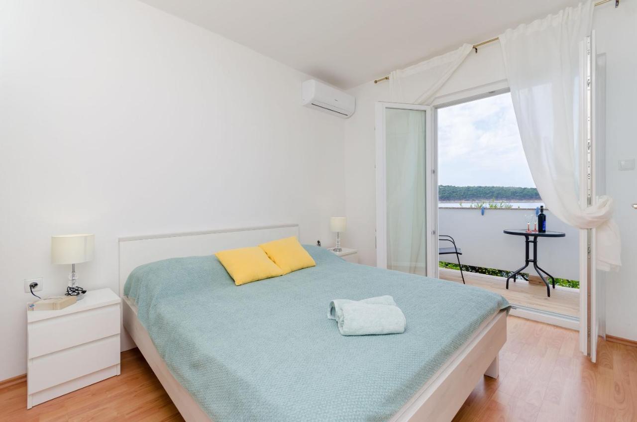 Apartments And Rooms Bianca Barbat na Rabu 외부 사진
