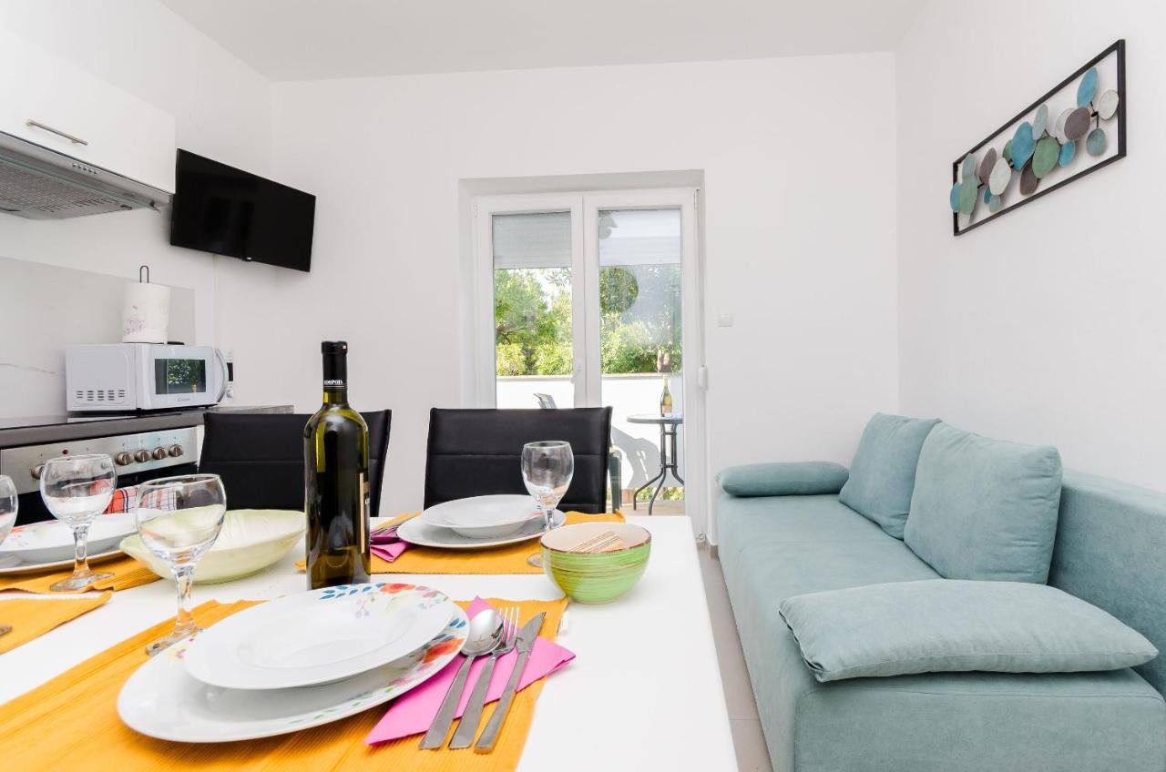 Apartments And Rooms Bianca Barbat na Rabu 외부 사진