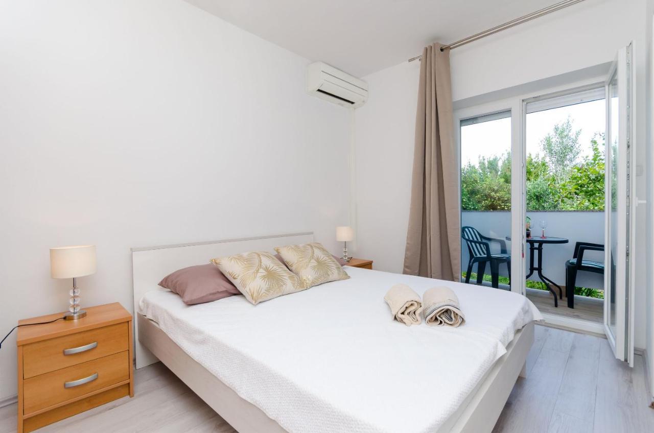 Apartments And Rooms Bianca Barbat na Rabu 외부 사진