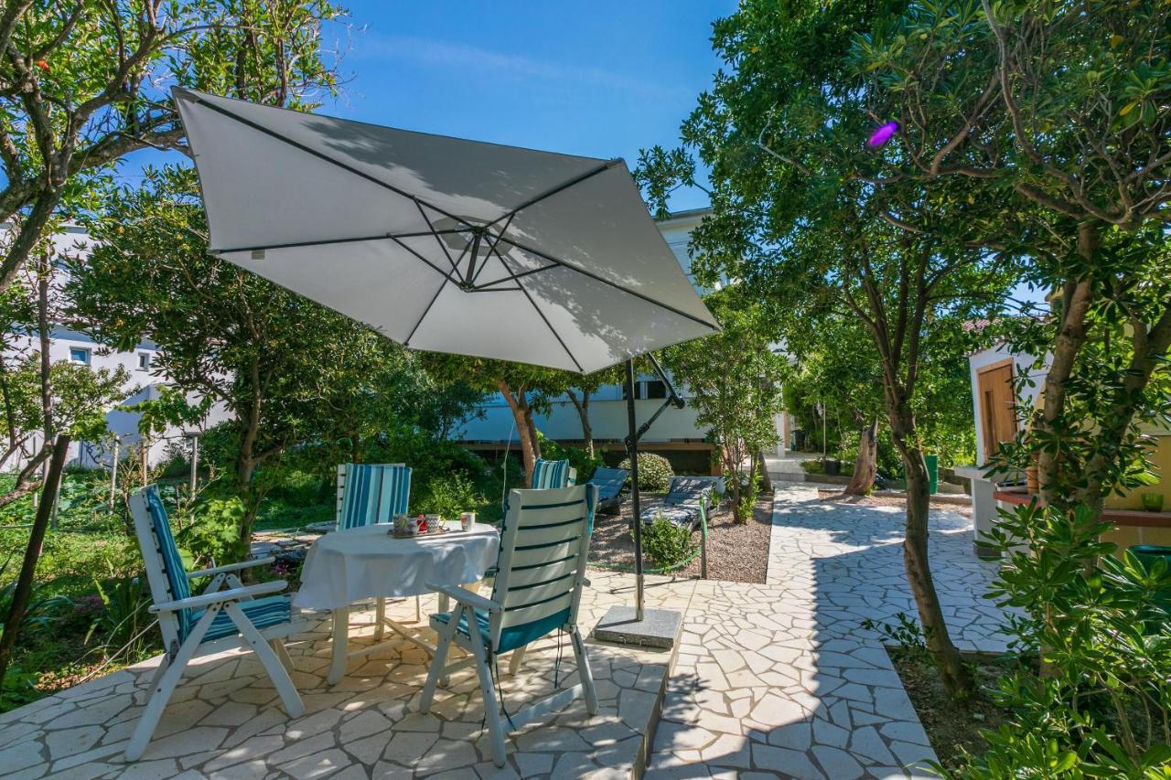 Apartments And Rooms Bianca Barbat na Rabu 외부 사진