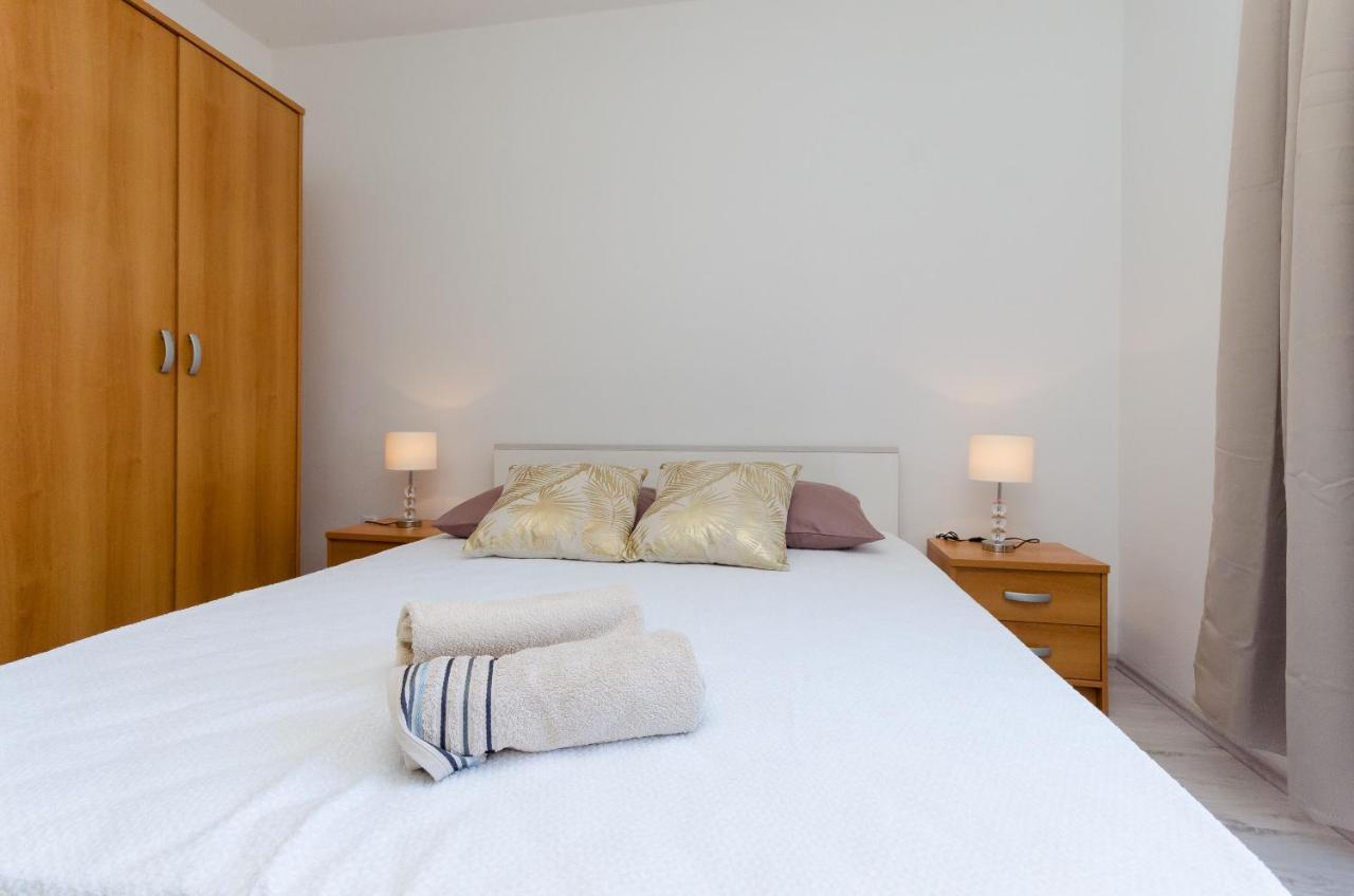Apartments And Rooms Bianca Barbat na Rabu 외부 사진